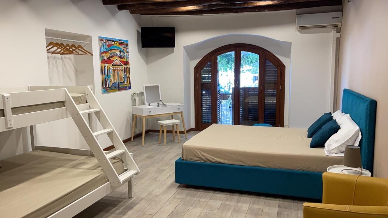 Posto Al Capo Hotel Palermo Exterior photo
